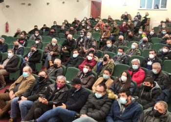 Μπλόκα στήνουν οι αγρότες την Παρασκευή 4 Φλεβάρη στη Θεσσαλία
