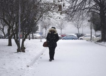 Κακοκαιρία «Ελπίδα»: Πού θα χτυπήσει τις επόμενες ώρες – Ποιες περιοχές έχουν «ντυθεί» στα λευκά