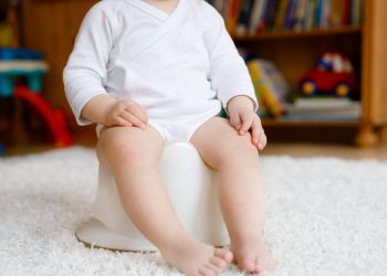 Εκπαίδευση για την τουαλέτα: Πότε ξεκινάει για τα αγόρια;