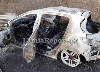 Οικογένεια Τρικαλινών κινδύνευσε όταν το αυτοκίνητο στο οποίο επέβαιναν τυλίχτηκε στις φλόγες στον Μπράλο