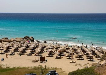 Η Κρήτη και η Ρόδος στις κορυφαίες επιλογές των Γερμανών για διακοπές