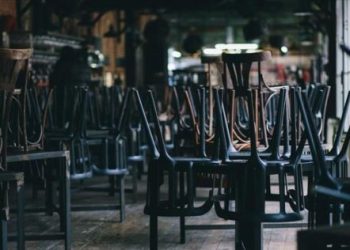 Κοροναϊός – Παρατείνονται για μια εβδομάδα τα περιοριστικά μέτρα
