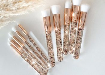10 must-have πινέλα μακιγιάζ και πώς θα τα χρησιμοποιήσεις σωστά