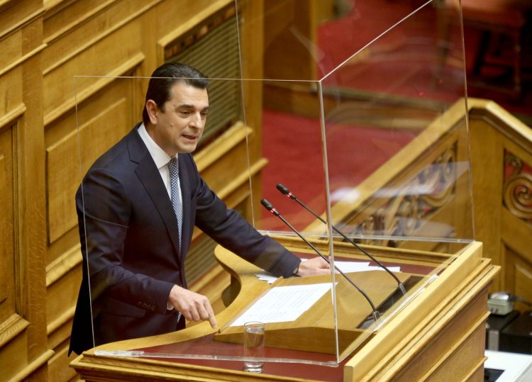 Σκρέκας: «Θωρακίζουμε την κοινωνία από την κλιματική κρίση – Μειώνουμε το κόστος ενέργειας για νοικοκυριά και επιχειρήσεις»
