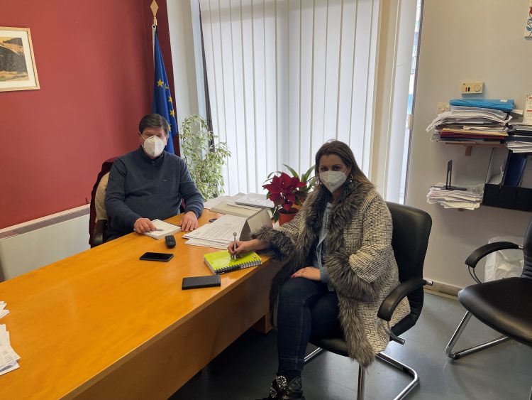 Εθιμοτυπική επίσκεψη στον διοικητή του ΓΝ Τρικάλων