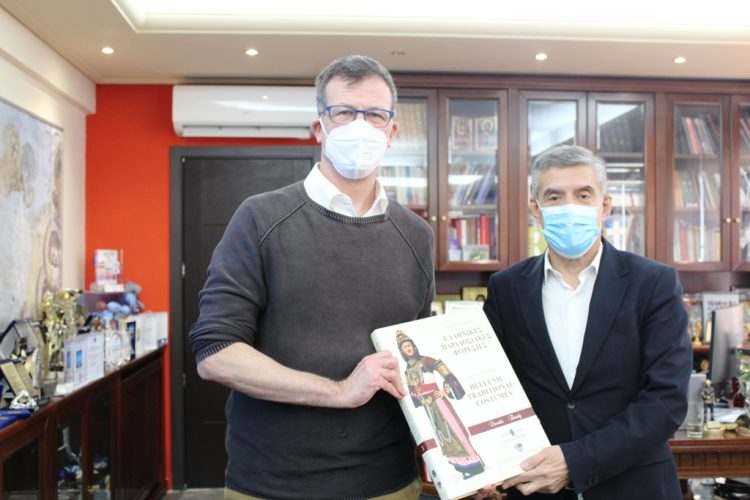 Τον Περιφερειάρχη Θεσσαλίας επισκέφτηκε ο Πρέσβης του Καναδά