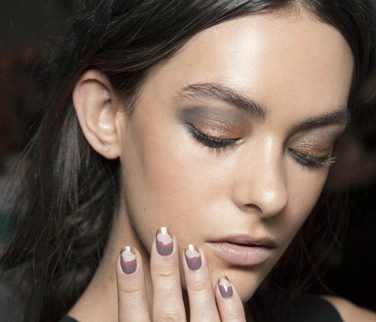 Eyeshadow mania! 10 παλέτες με όλες τις πιθανές αποχρώσεις σκιών