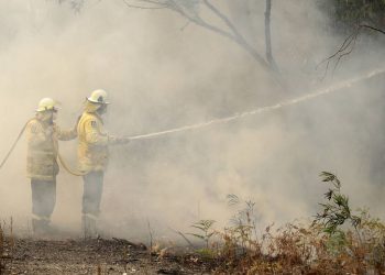 Αυστραλία: Ανεξέλεγκτες πυρκαγιές απειλούν το Περθ – Απειλούνται κατοικημένες περιοχές