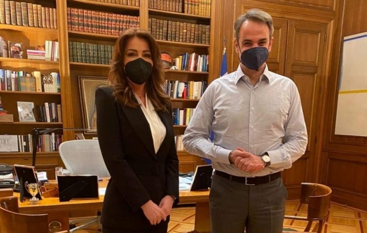 Παπακώστα στο Μαξίμου: Τα συγχαρητήρια του Πρωθυπουργού–Επί τάπητος όλα τα θέματα του Νομού