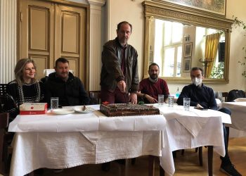 Έκοψαν την πίτα τους οι οδοντίατροι των Τρικάλων