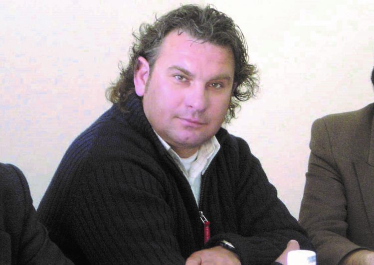 Στα 57 του έφυγε από covid ο Παναγιώτης Διαμαντόπουλος, γραμματέας του Εργατικού Κέντρου Τρικάλων