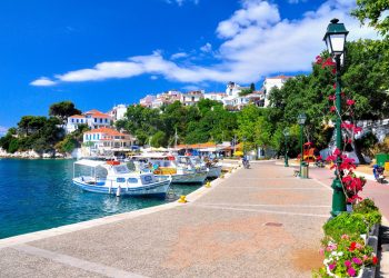 Στις 18 Φεβρουαρίου ξεκινούν τα δρομολόγια του Blue Star Ferries προς Σποράδες