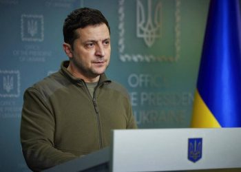 Ο Ζελένσκι απέρριψε την πρόταση των ΗΠΑ να φύγει από το Κίεβο: Η μάχη είναι εδώ