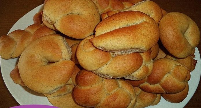Λευκαδίτικα λαδοκούλουρα