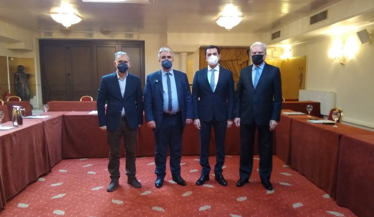 Παρουσία του Υπουργού Περιβάλλοντος και Ενέργειας Σκρέκα η σύσκεψη της Επιτροπής Ενέργειας και Φυσικών Πόρων