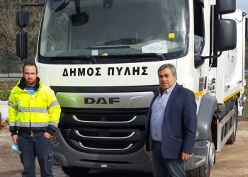 Νέο απορριματοφόρο απέκτησε ο Δήμος Πύλης