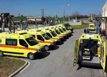 10 νέα πλήρως εξοπλισμένα ασθενοφόρα παρέδωσε στο ΕΚΑΒ η Περιφέρεια Θεσσαλίας με χρηματοδότηση από το ΕΣΠΑ Θεσσαλίας 2014 -2020