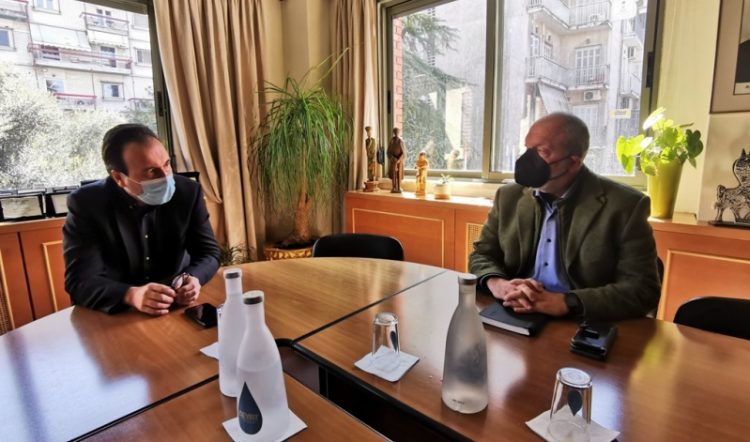 Διεκδίκηση και συνεργασία για φοιτητικές εστίες στα Τρίκαλα