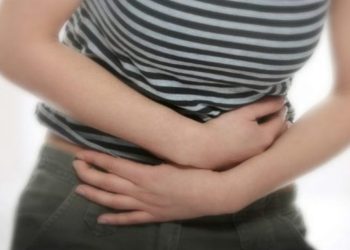 Αέρια στο έντερο: Γιατί «παγιδεύονται» εκεί και τι να κάνεις