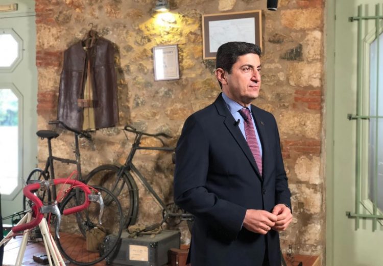 Στην Καλαμπάκα το 5ο ετάπ του Διεθνούς Ποδηλατικού Γύρου Ελλάδας-Ο Λευτέρης Αυγενάκης παρουσίασε αναλυτικά τις 5 συναρπαστικές διαδρομές