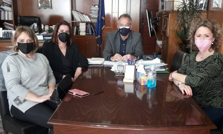 Χρήστος Μιχαλάκης: Αρωγοί στο έργο των εργαζομένων σε Κέντρα Υγείας και Περιφερειακά Ιατρεία
