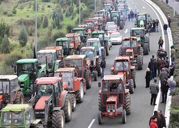 Πανελλαδική επιτροπή μπλόκων: “Συνεχίζουμε τον αγώνα επιβίωσης”