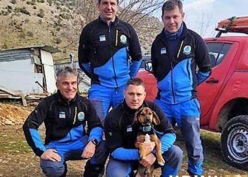 Σώθηκε χάρη στην επέμβαση της ΕΜΑΚ και της Πυροσβεστικής ποιμενικός στο Ζάρκο