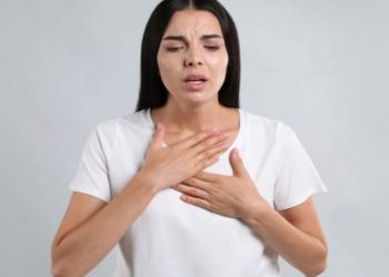Ανεβαίνετε μια σκάλα και αμέσως λαχανιάζετε; 16 τροφές πλούσιες σε οξυγόνο για καλύτερη αναπνοή – Βίντεο
