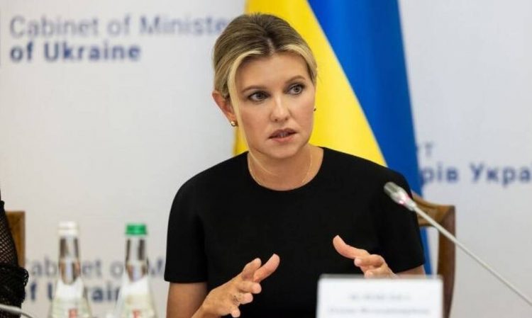 Ουκρανία: Κραυγή αγωνίας απο τη σύζυγο Ζελένσκι – «Οι Ρώσοι σκοτώνουν παιδιά»
