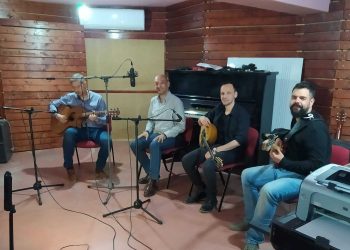«Που ΄σαι φίλε» το νέο τραγούδι του Δημήτρη Παδιού σε μουσική Χρήστου Γρούτσου και στίχους Κώστα Πουλιανίτη