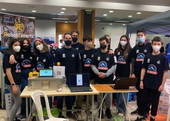 Βραβεία για τους RobotExperts στο Πανελλήνιο πρωτάθλημα ρομποτικής