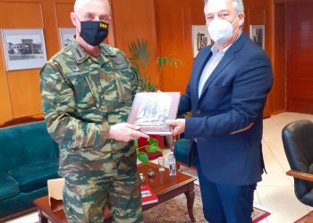 Επίσκεψη του νέου Διοικητή της ΣΜΥ στον Αντιπεριφερειάρχη Τρικάλων