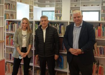 Επίσκεψη του Περιφερειάρχη Θεσσαλίας στη Βιβλιοθήκη Καλαμπάκας