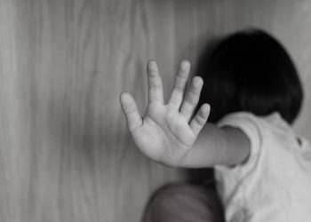 Χαμόγελο του Παιδιού: Κακοποίηση ανηλίκων στον Άγιο Παντελεήμονα – Ζούσαν με κατσαρίδες και ποντίκια