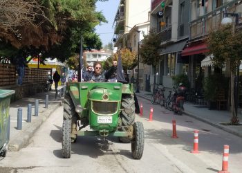 Δυναμική η απεργιακή κινητοποίηση του ΠΑΜΕ στα Τρίκαλα