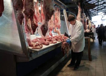 Πάσχα: Τι πρέπει να προσέχουν οι καταναλωτές, σύμφωνα με τις οδηγίες του ΕΦΕΤ
