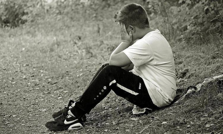 Ηράκλειο: 15χρονος κατήγγειλε στην δασκάλα του ότι τον χτύπησε η μητέρα του