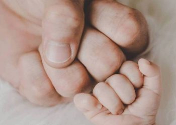 Επίδομα παιδιού Α21: Πότε θα πιστωθεί στους δικαιούχους η έξτρα δόση για το Πάσχα