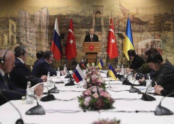 Ουκρανία: «Φτάσαμε σε προφορική συμφωνία με τη Μόσχα – Στην Τουρκία η συνάντηση Πούτιν-Ζελένσκι»