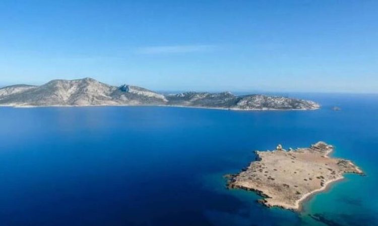 Κέρος: Το νησί με το μυστήριο των σπασμένων ειδωλίων