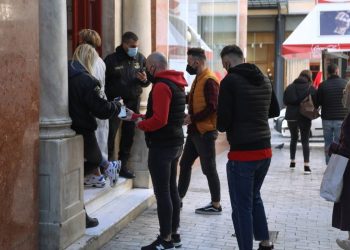 Εορταστικό ωράριο καταστημάτων – Πάσχα 2022: Πώς θα λειτουργήσουν τα μαγαζιά