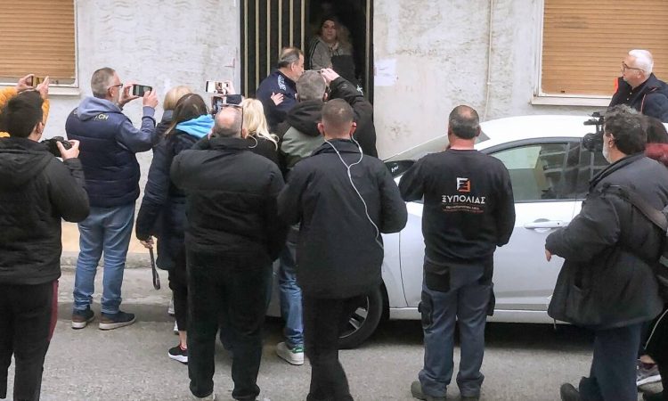 Ρούλα Πισπιρίγκου: Ο Μάνος Δασκαλάκης χύνει «κροκοδείλια δάκρυα» για να φανεί «άγιος»
