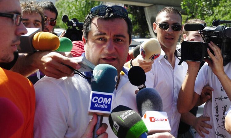 Πέθανε ο Μίνο Ραϊόλα – Σοκ στον παγκόσμιο ποδόσφαιρο από τον θάνατο του πασίγνωστου ατζέντη
