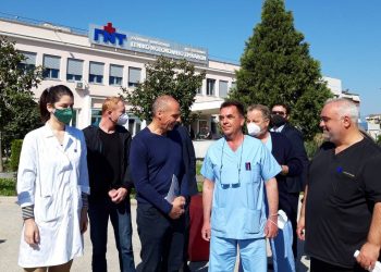 Βαρουφάκης από το Γενικό Νοσοκομείο Τρικάλων: Καμία ενίσχυση του δημοσίου συστήματος υγείας δεν έγινε – Διαψεύδω τον Πρωθυπουργό