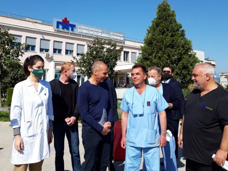 Βαρουφάκης από το Γενικό Νοσοκομείο Τρικάλων: Καμία ενίσχυση του δημοσίου συστήματος υγείας δεν έγινε – Διαψεύδω τον Πρωθυπουργό