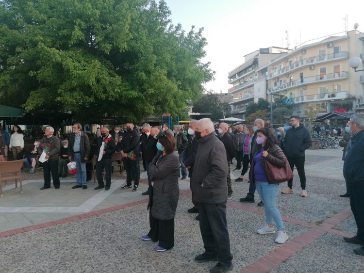 Τιμήθηκε η ηρωική θυσία των πέντε ΕΠΟΝΙΤΩΝ
