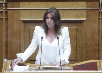 Παπακώστα | Περισσότεροι πολίτες αποκτούν πρόσβαση σε υπηρεσίες πρωτοβάθμιας φροντίδας υγείας