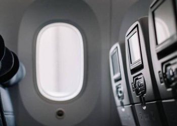 Θρίλερ στο Νεπάλ: Αγνοείται αεροσκάφος με 22 επιβαίνοντες