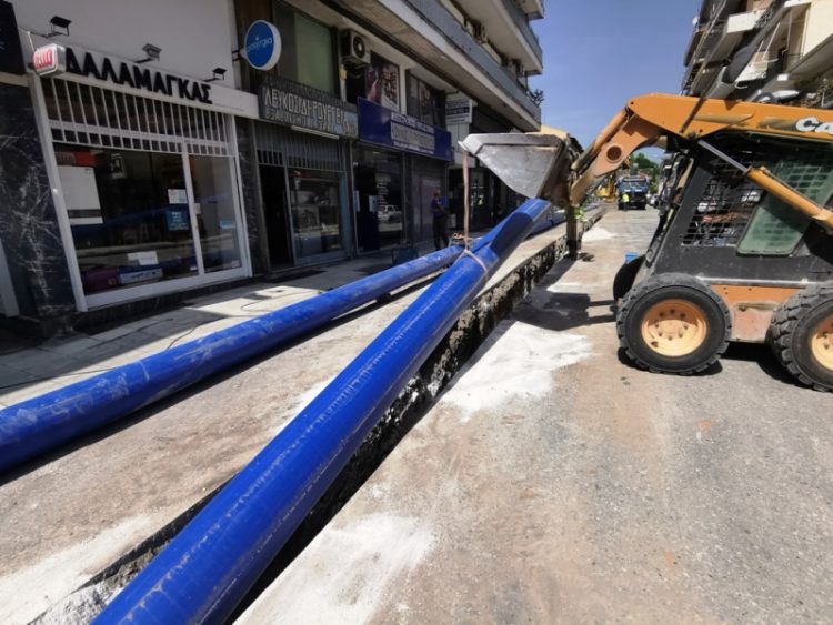 ΔΕΥΑΤ: Ξεκίνησε η αντικατάσταση σωλήνων ύδρευσης και στο κέντρο των Τρικάλων