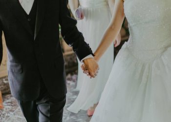 Βρέθηκε παντρεμένη εν αγνοία της – Αλλοδαπός εξαπάτησε τις Αρχές για να πάρει άδεια παραμονής